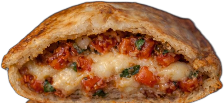 Empanada de Caprese cortada al medio